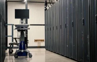 Calidad de energía del centro de datos de IA: gestión de armónicos, potencia reactiva y cambios rápidos de carga